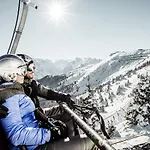 The Edition - Luxury & Style Chalet