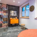 The Edition - Luxury & Style Chalet