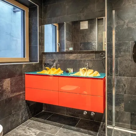 The Edition - Luxury & Style Chalet *