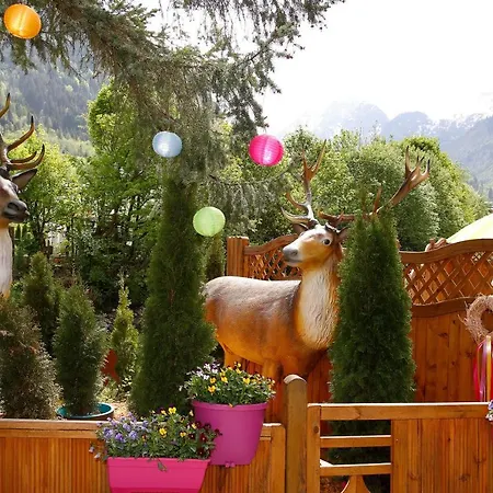 The Edition - Luxury & Style Chalet